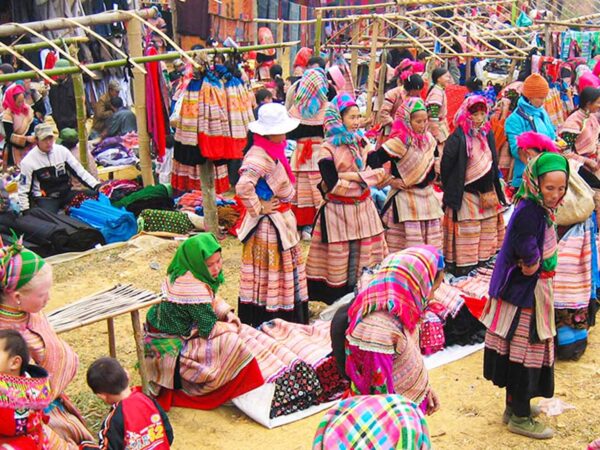 HANOI - SAPA – BAC HA – HANOI  2DAY 1NIGHT