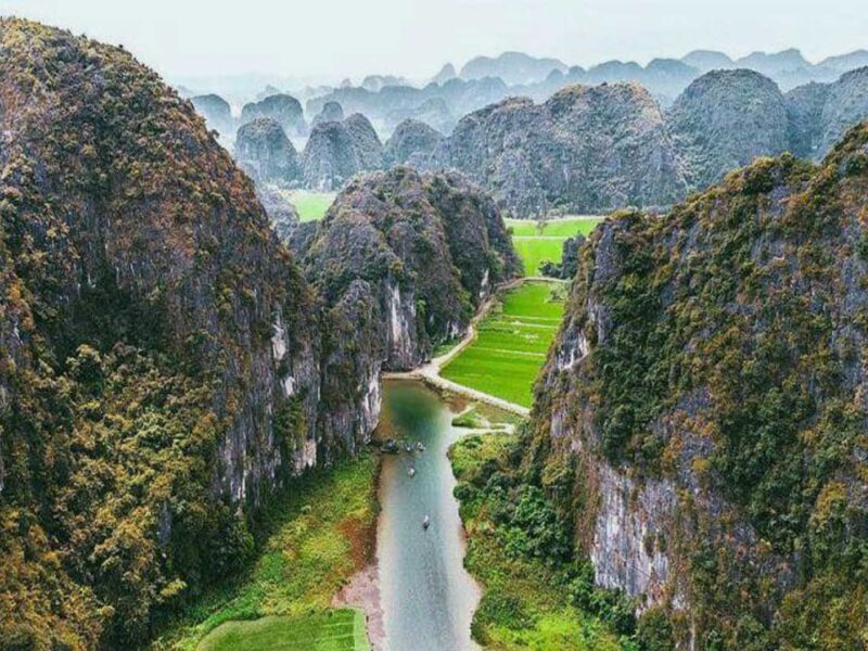 Day Trips from Hanoi to Ninh Binh - Experience the beauty of Ninh Binh