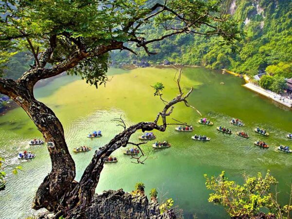 HOA LU – CYCLING - TRANG AN 1 DAY TRIP