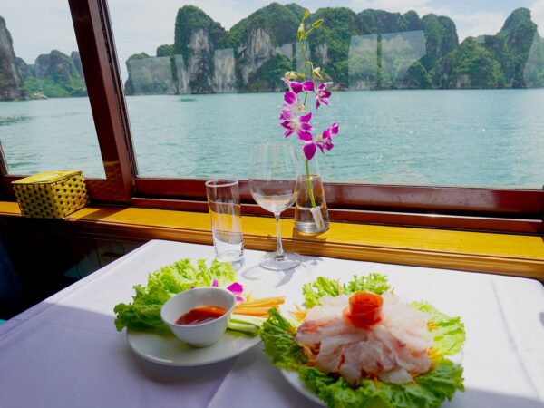 HALONG ALOVA PREMIUM CRUISES