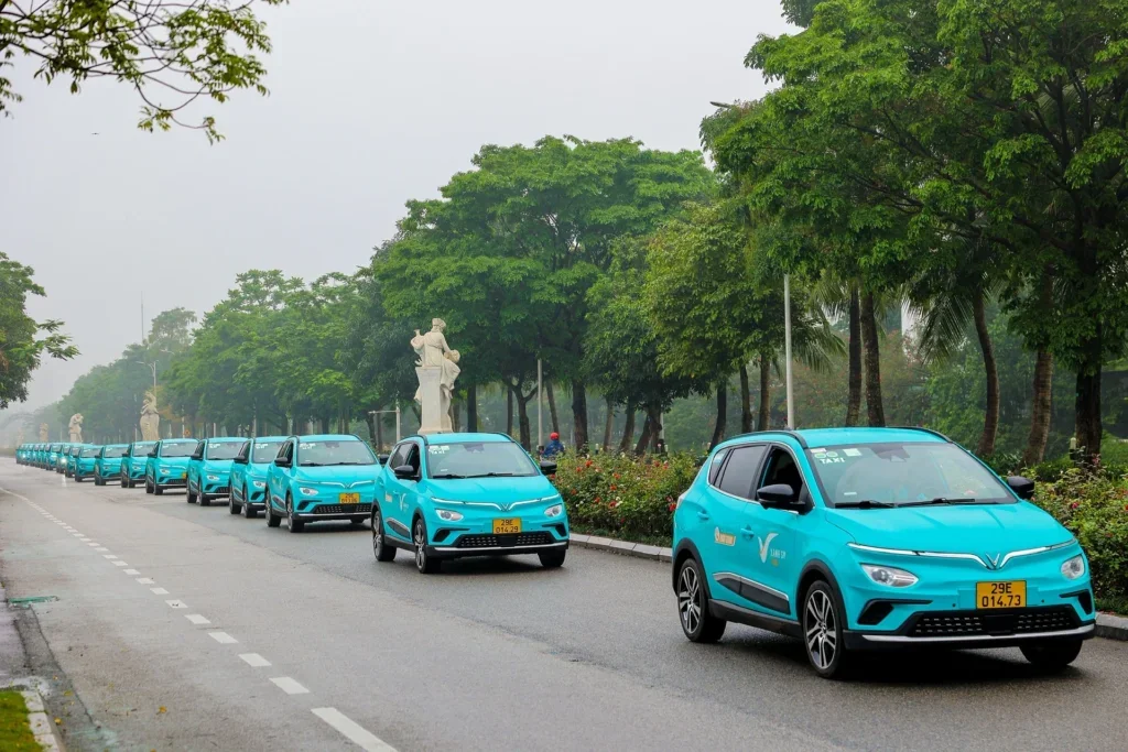 Taxi company from Hanoi (source: collected)